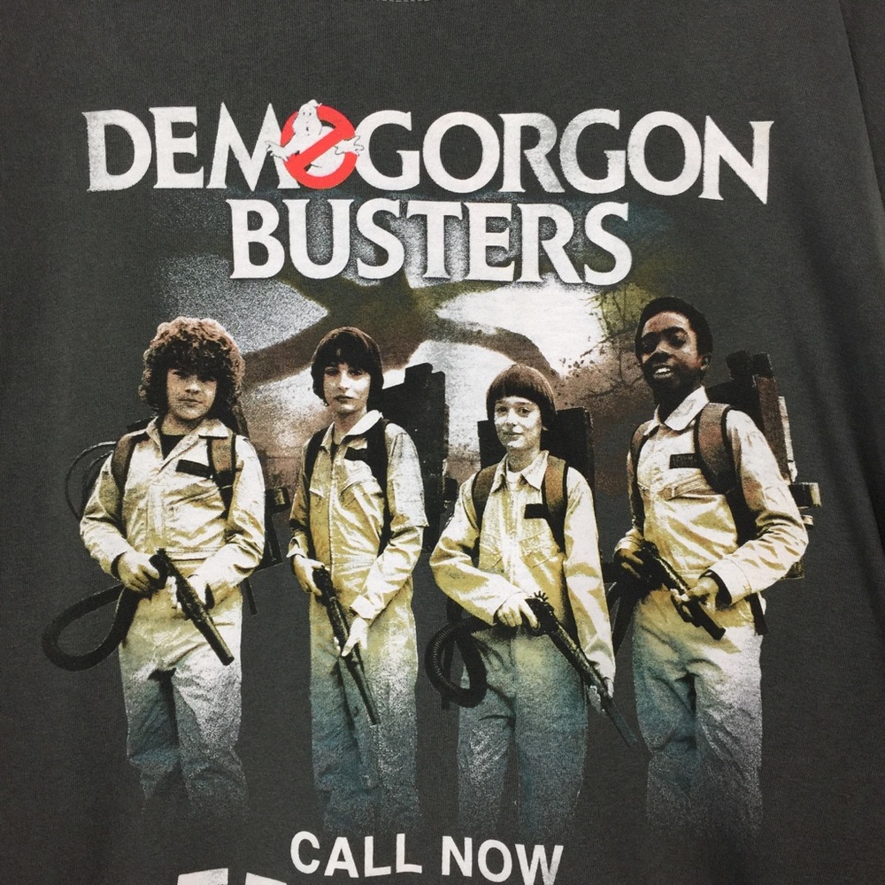 DEMOGORGON BUSTERS long-sleeved T-shirt!